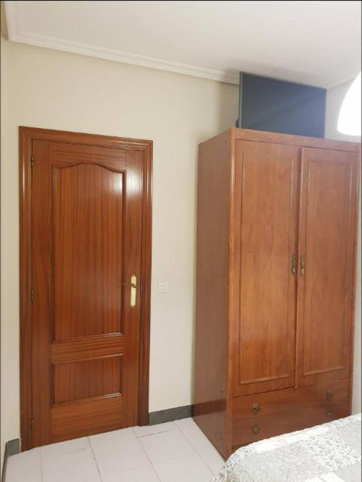 Private With Shared Bathroom Salamanca